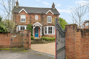 Photo 18- click for photo gallery